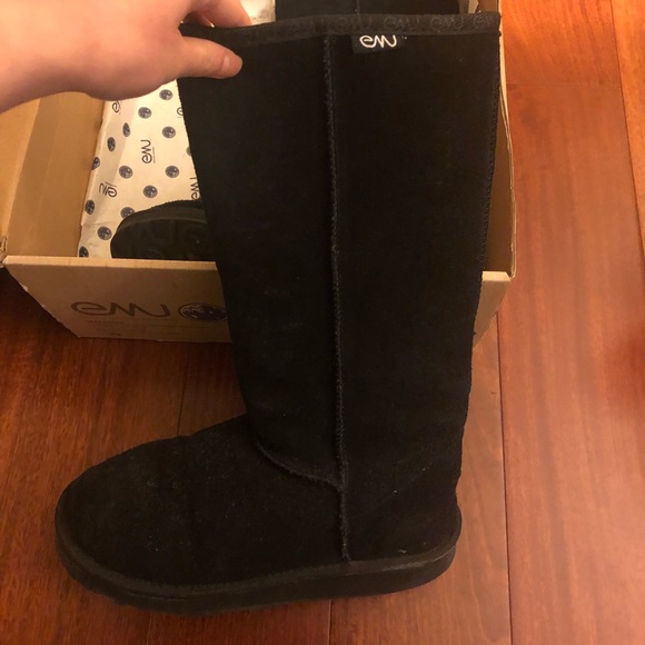 EMU Australia Ugg Boots size 6 - Picture 2 of 7